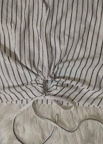 Zara Gri Çizgili Keten Kısa Kollu Bluz