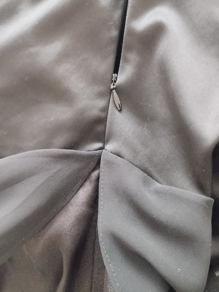 Siyah Fitted Midi - Görsel 4