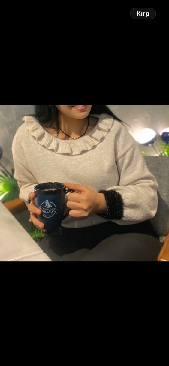 Fırfırlı Yaka ve Manşetli Kadın Triko Kazak - Görsel 2