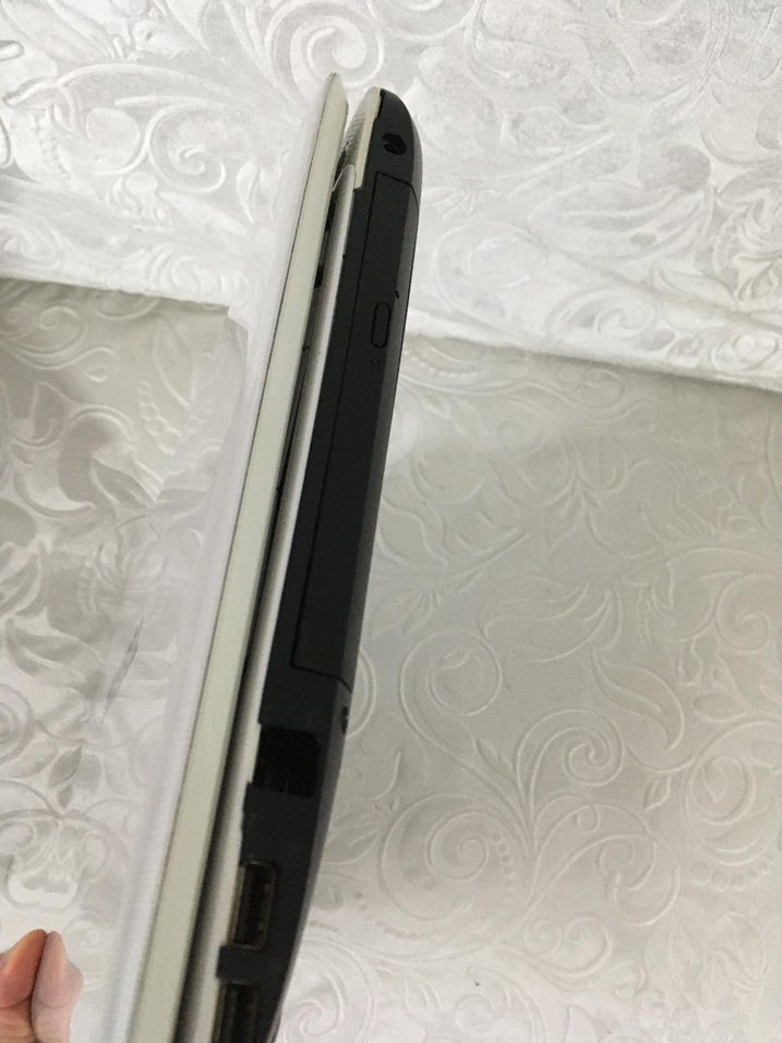 Beyaz Toshiba Laptop L755 i5 İşlemci, GT520M Ekran Kartı 4GB Ram - Görsel 5