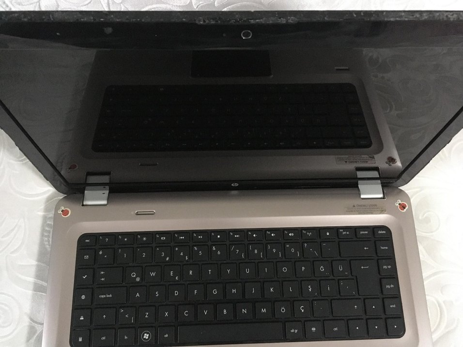 HP Pavilion DV6 Laptop i5 İşlemci, 3GB Ram - Görsel 2