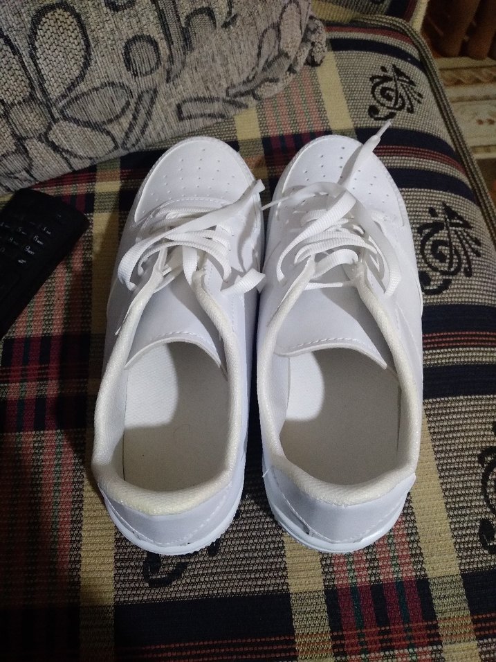 Beyaz Bağcıklı Kadın Spor Ayakkabı - Görsel 2