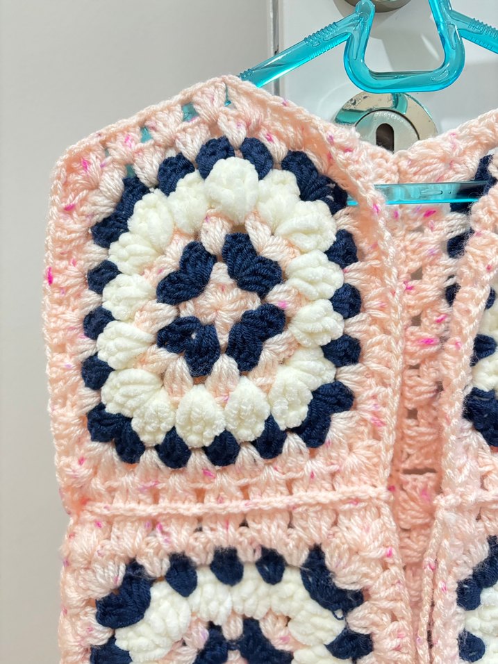 Pinterest Motifli Yelek - Görsel 3