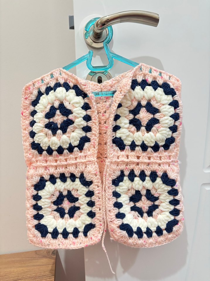 Pinterest Motifli Yelek - Görsel 4