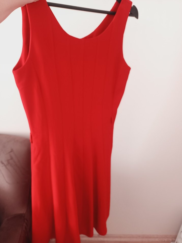 Ekol Kırmızı Midi V Yakalı Kolsuz Elbise - Görsel 3