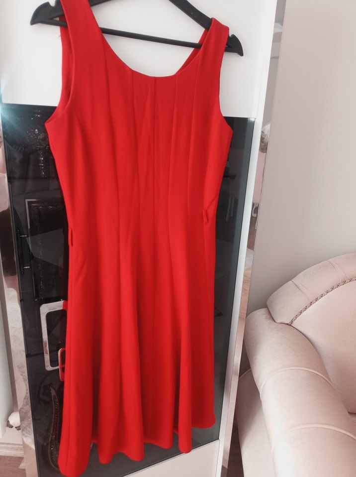 Ekol Kırmızı Midi V Yakalı Kolsuz Elbise - Görsel 2