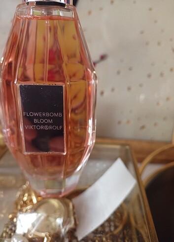 Victor &rolf flowerbomb bloom parfüm