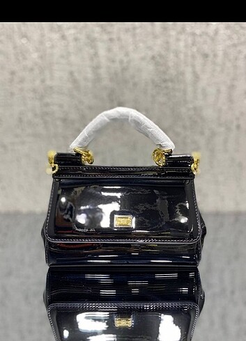  Beden Dolce gabbana rugan mini sicily bag 