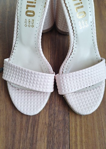 Diğer Stiletto spor tarz