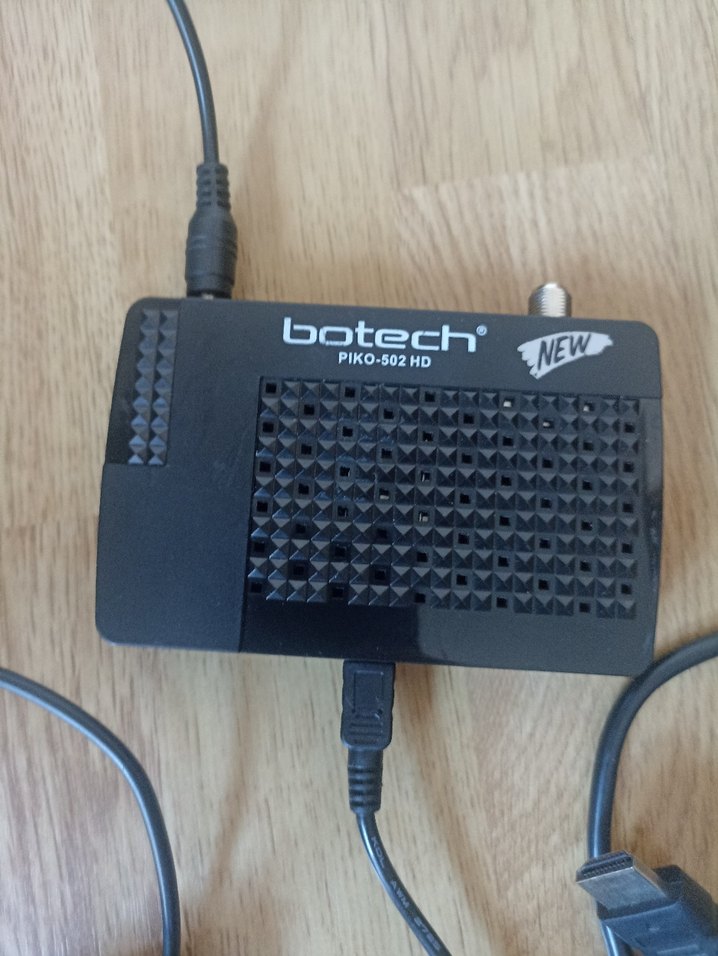 Botech piko 502hd  Uydu Alıcısı ve Kumanda Seti - Görsel 3