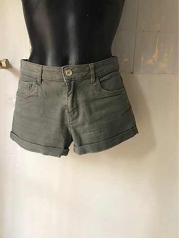 H&M Kısa Şort Bedava