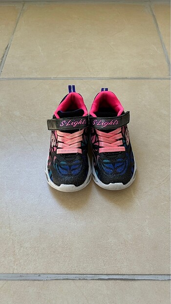 27 Beden Skechers ayakkabı