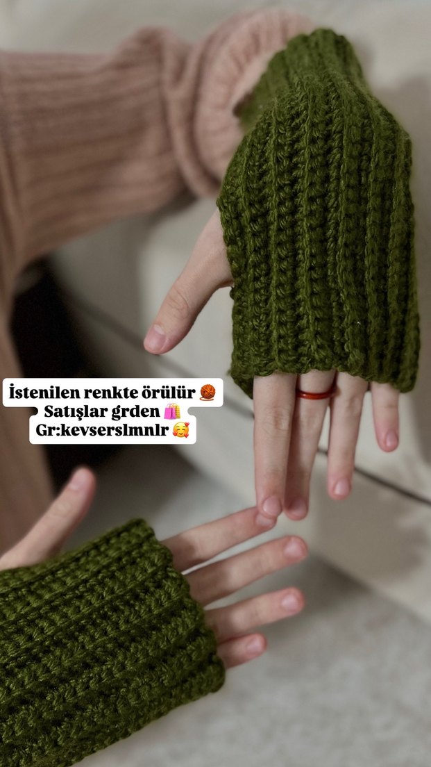 Kadın Haki Örgü Parmaksız Eldiven - Görsel 2