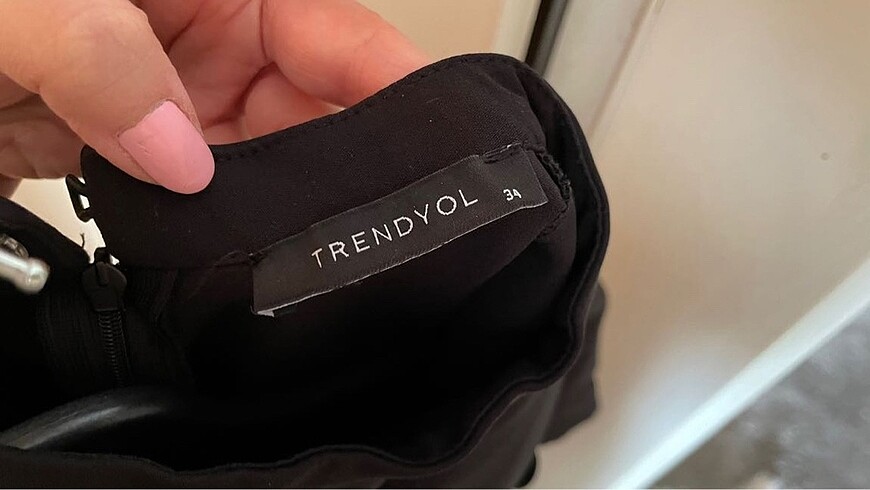 xs Beden Trendyol Siyah Kısa Elbise