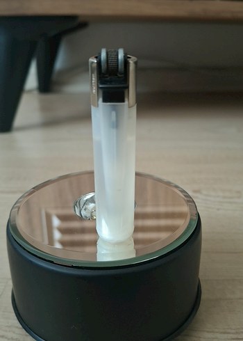 Beyaz Parlak Clipper Çakmak - Görsel 4