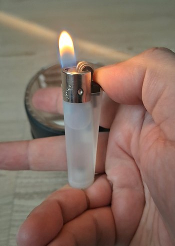 Beyaz Parlak Clipper Çakmak - Görsel 3