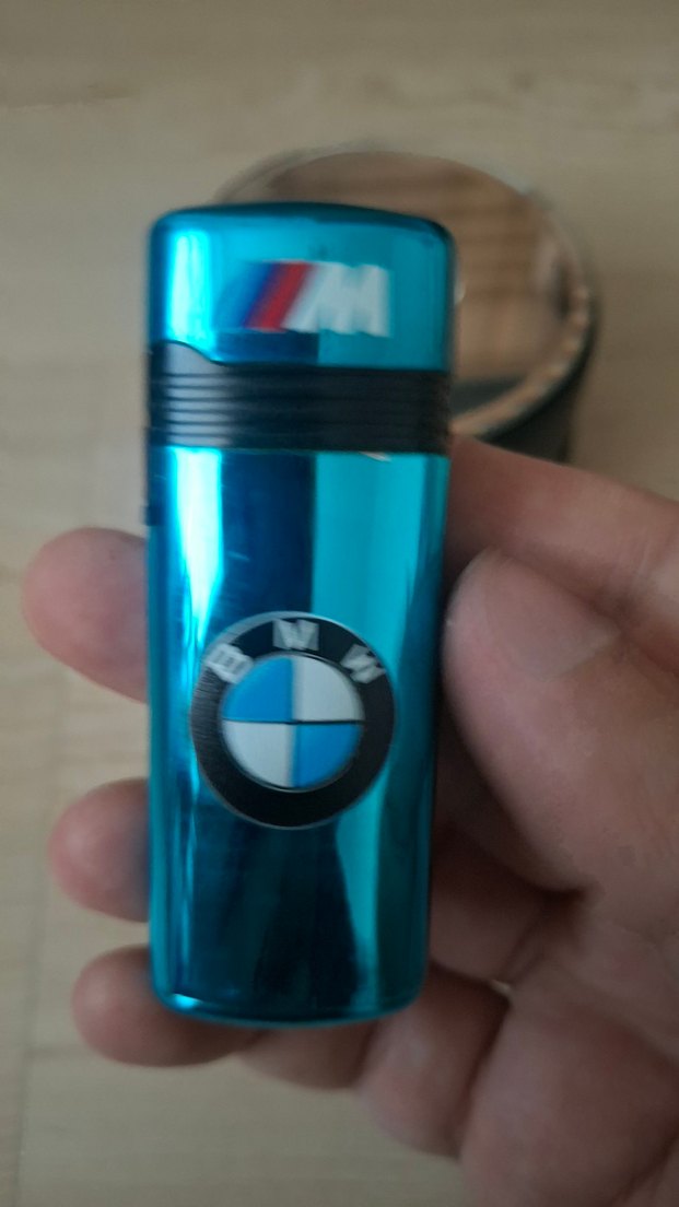 Mavi BMW Logolu Çakmak - Görsel 3