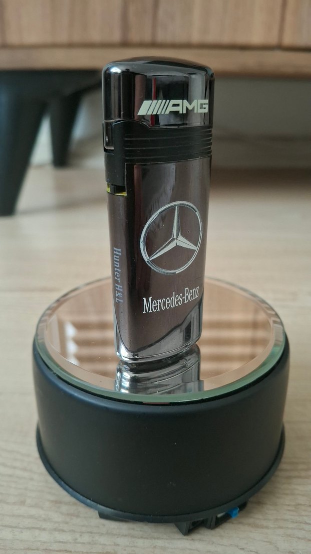 Mercedes-Benz AMG Siyah Çakmak - Görsel 5