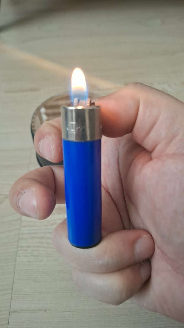 CLİPPER Parlak Mavi Çakmak - Görsel 2