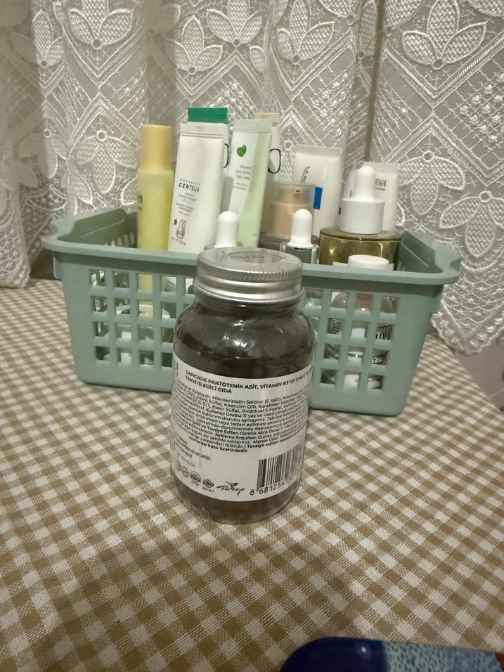 Capicade pantotenik asit vitamin b3 çinko içeren takviye edici - Görsel 2