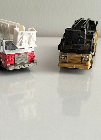 Matchbox itfaiye araçları 1/64 ölçekli
