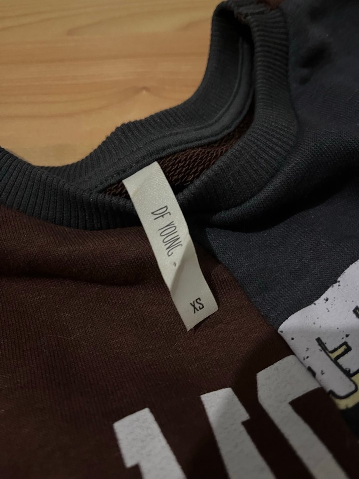 Crop Sweatshirt - Görsel 2