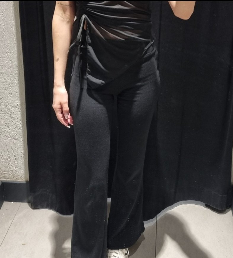 Bershka Siyah İspanyol Paça Kadın Pantolon - Görsel 4