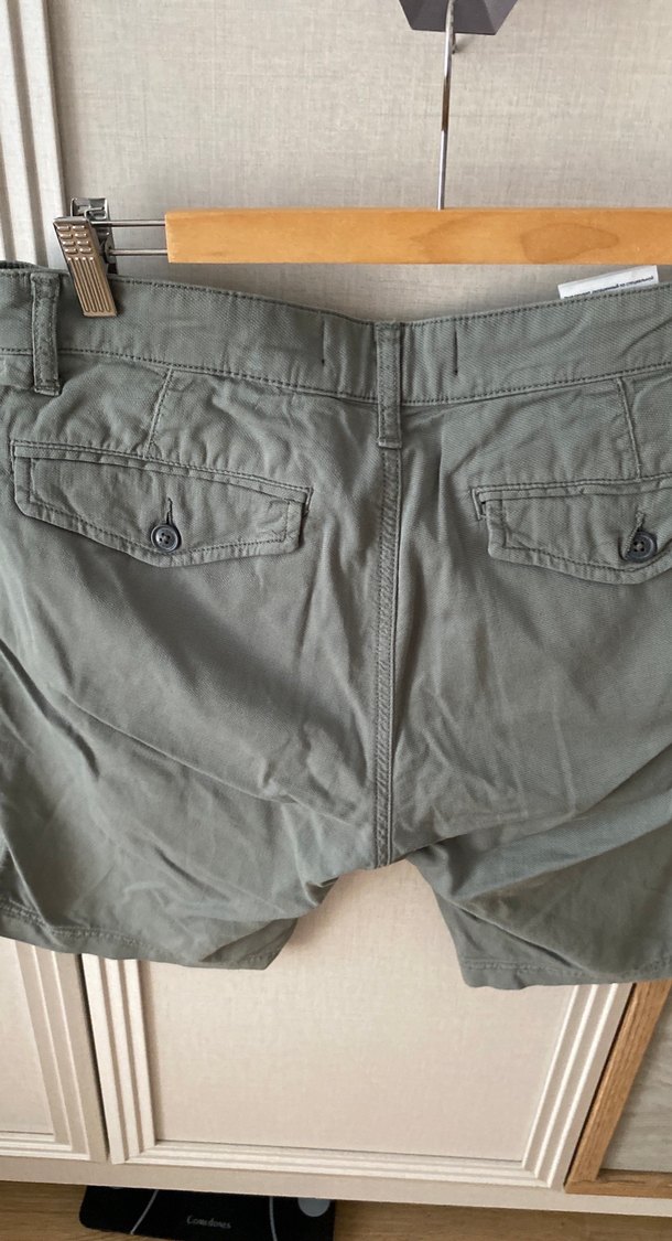 Gri Pamuklu Rahat Kesim Erkek Şort - Görsel 3