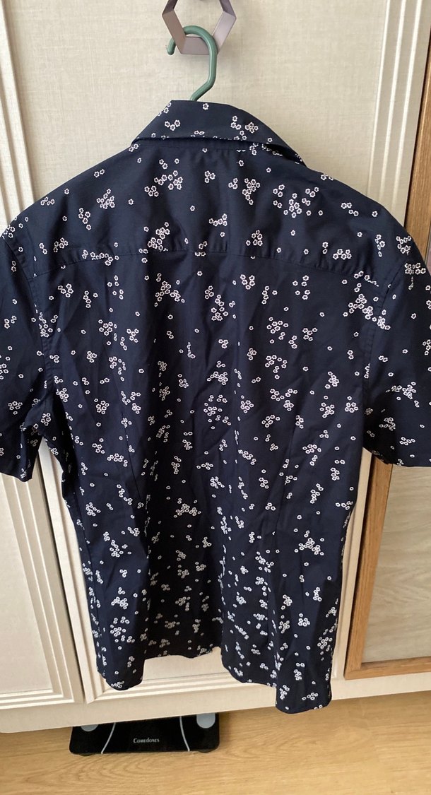 Düğmeli Kısa Kollu Erkek Gömlek - Görsel 3