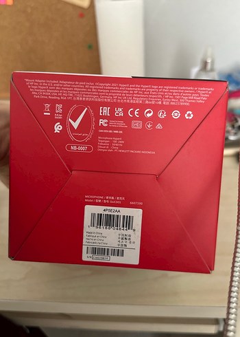 HyperX DuoCast Kırmızı Yayın Mikrofonu - Görsel 6