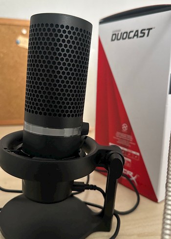 HyperX DuoCast Kırmızı Yayın Mikrofonu - Görsel 18