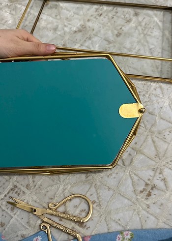 Kız isteme tepsisi aynalı altın renk makas - Görsel 4