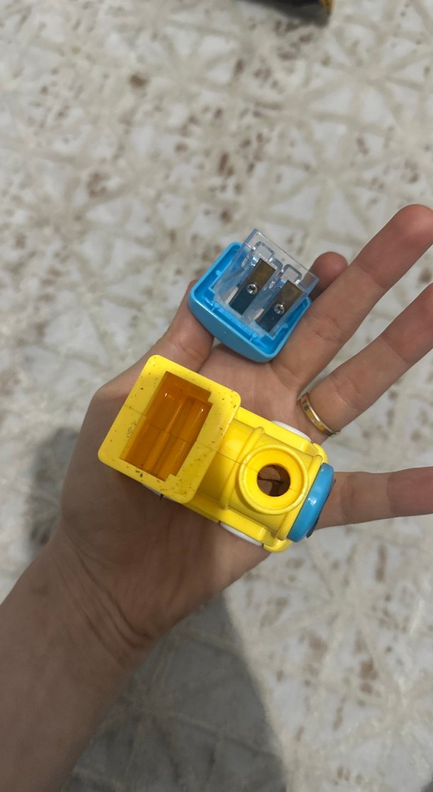 Renkli Mavi sarı oyuncak tren kalemtıraş - Görsel 5