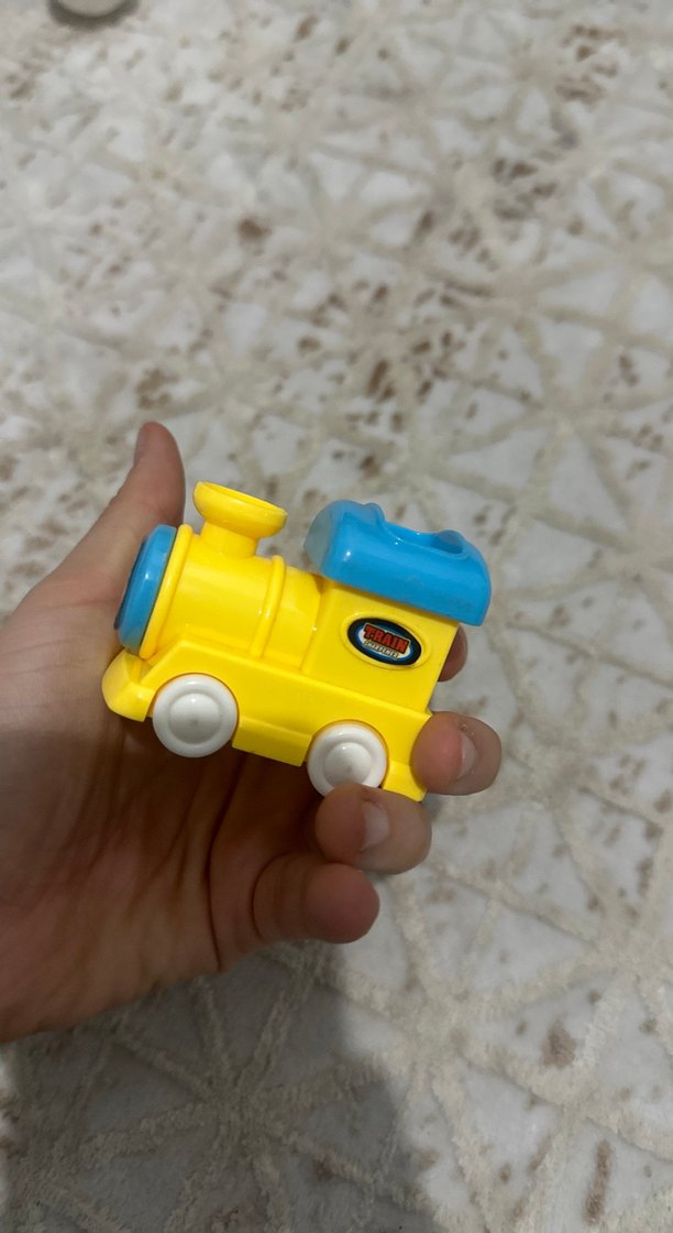 Renkli Mavi sarı oyuncak tren kalemtıraş - Görsel 4