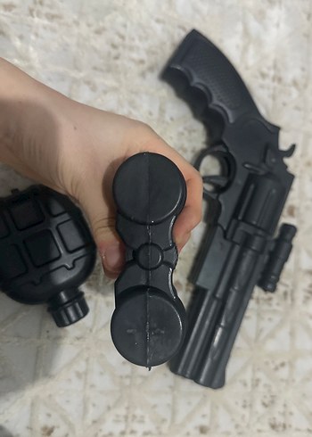 Siyah Oyuncak Tabanca ve Aksesuarları - Görsel 7