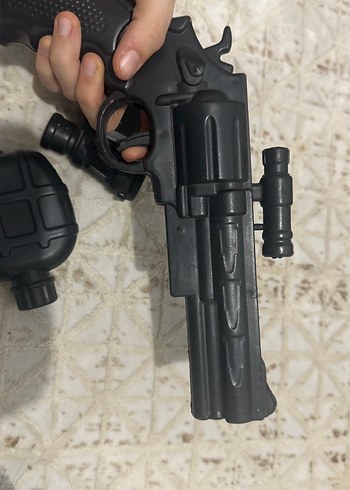 Siyah Oyuncak Tabanca ve Aksesuarları - Görsel 4