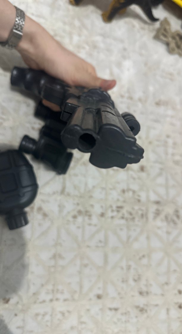 Siyah Oyuncak Tabanca ve Aksesuarları - Görsel 5