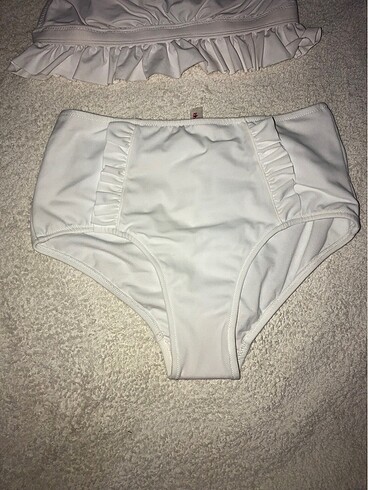 36 Beden beyaz Renk Bikini