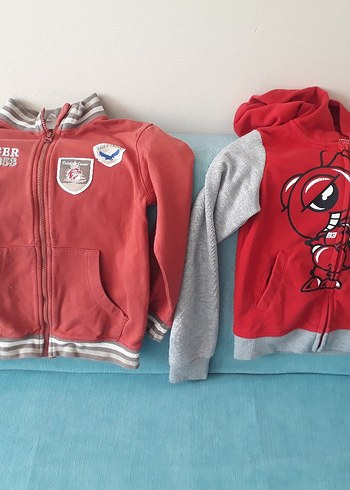 6 Yaş Beden kırmızı Renk Kırmızı Gri Baskılı Fermuarlı Erkek Sweatshirt