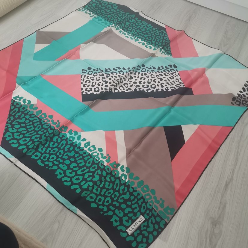 Armine İpek eşarp - Görsel 2