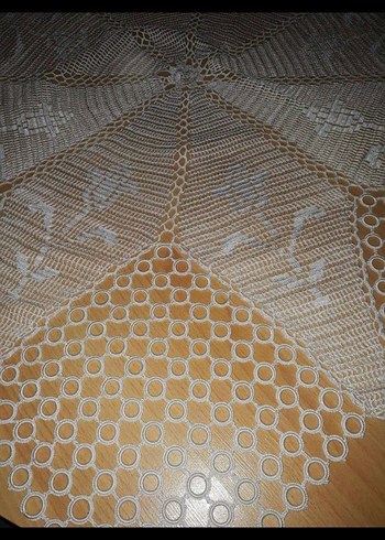 Klasik İşlemeli Dantel fiskos Masa Örtüsü - Görsel 2