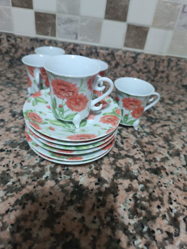 Çiçek Desenli Renkli Kahve Fincanı Takımı - Görsel 5