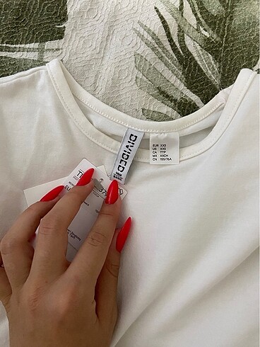 xs Beden hm tshirt