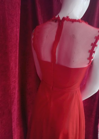 Kırmızı Dantel İşlemeli Uzun Elbise - Görsel 5