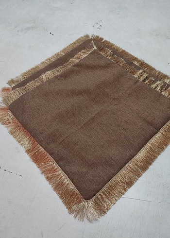 Kahverengi Püsküllü Kırlent Kılıfı - Görsel 3