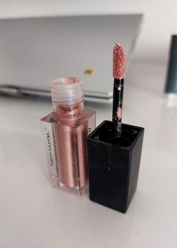 Beden Flormar pembe likit far