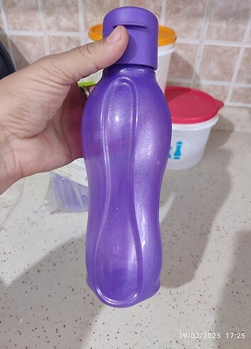 Beden Tupperware suluk