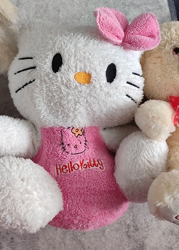 Diğer Renkli ve Beyaz Peluş Oyuncak Seti