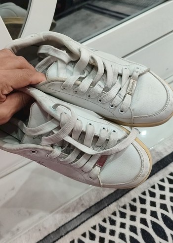 36 Beden beyaz Renk Gri Detaylı Beyaz Bağcıklı Kadın Spor Ayakkabı