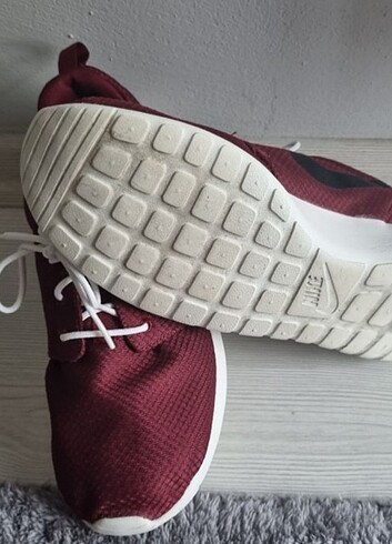 42 Beden bordo Renk Nike Roshe One Sport Red